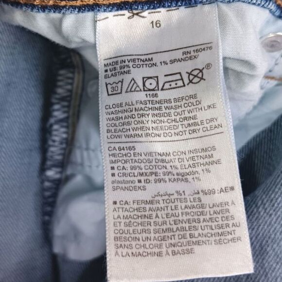 OLD NAVY Women’s Distressed Ripped Torn Midrise Boyfriend Jeans Blue Size 16 - Picture 6 of 9